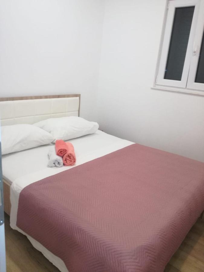 Apartmani Ivica Martic Duće Zewnętrze zdjęcie