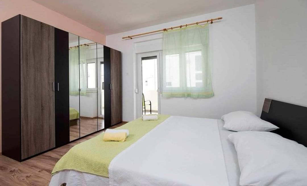 Apartmani Ivica Martic Duće Zewnętrze zdjęcie